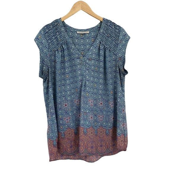 Daniel Rainn Tops - Daniel Rainn blue and pink print blouse